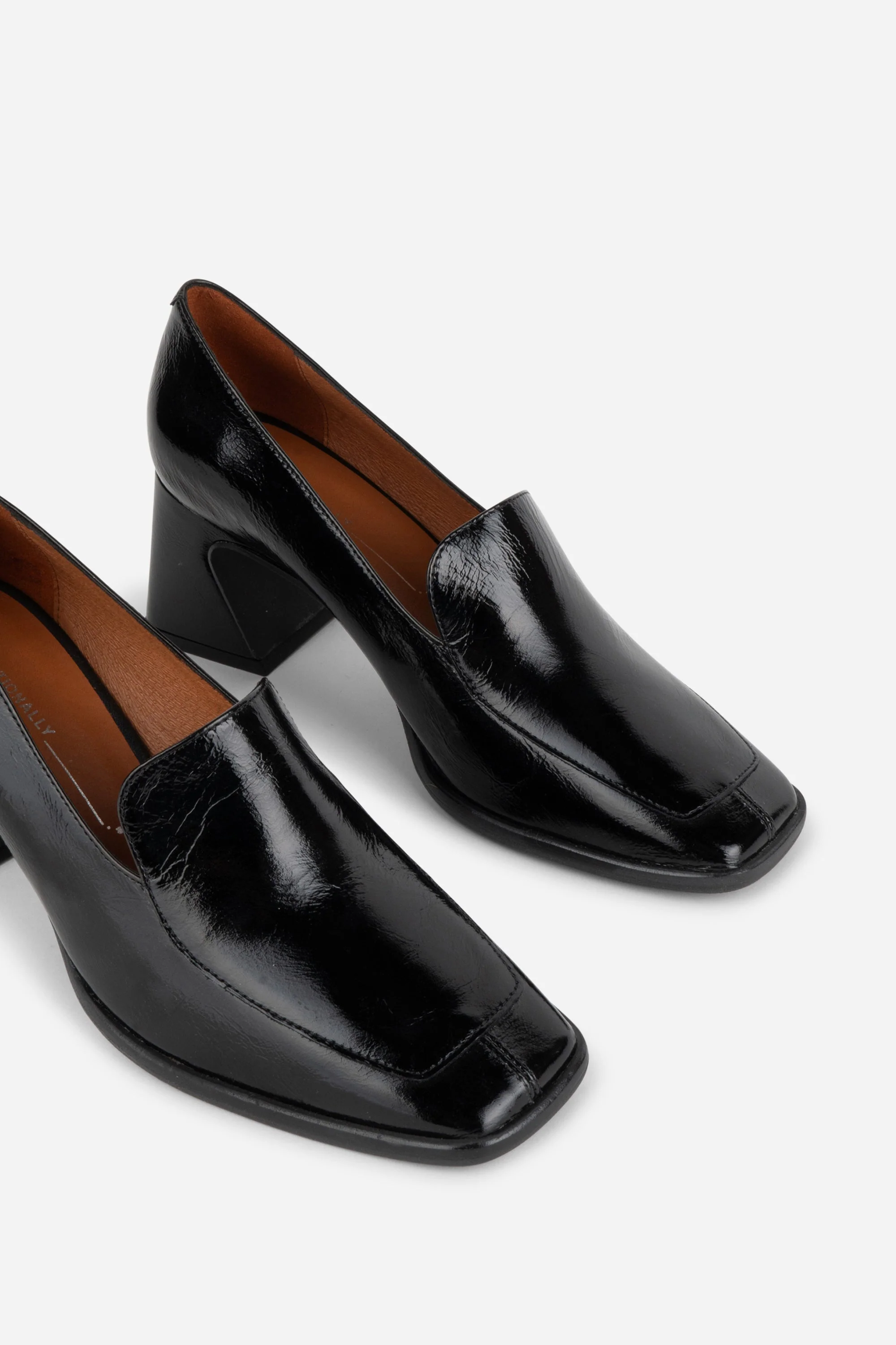 INTENTIONALLY __________. Mosa Heeled Loafer - Image 9