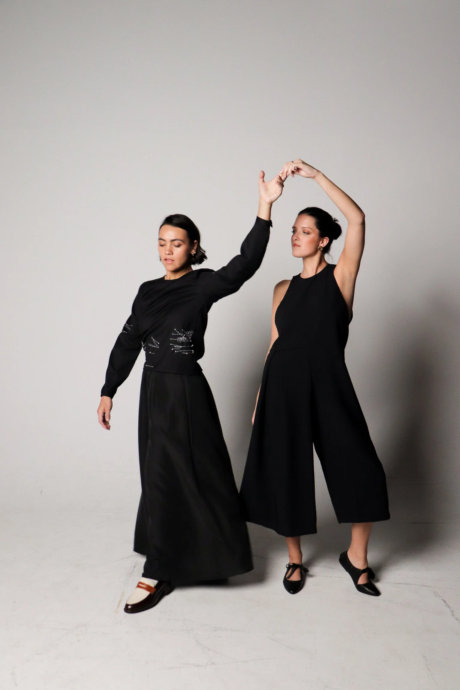 INTENTIONALLY __________. Peak Leather Ballet Flat - Image 4