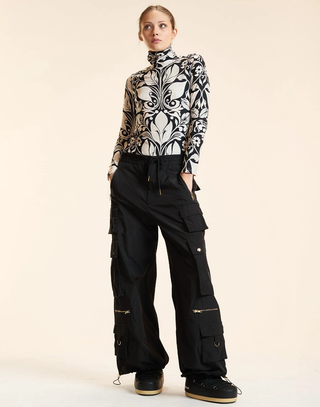 Cynthia Rowley The Perfect Layer Turtleneck Top - Black/White - Image 2