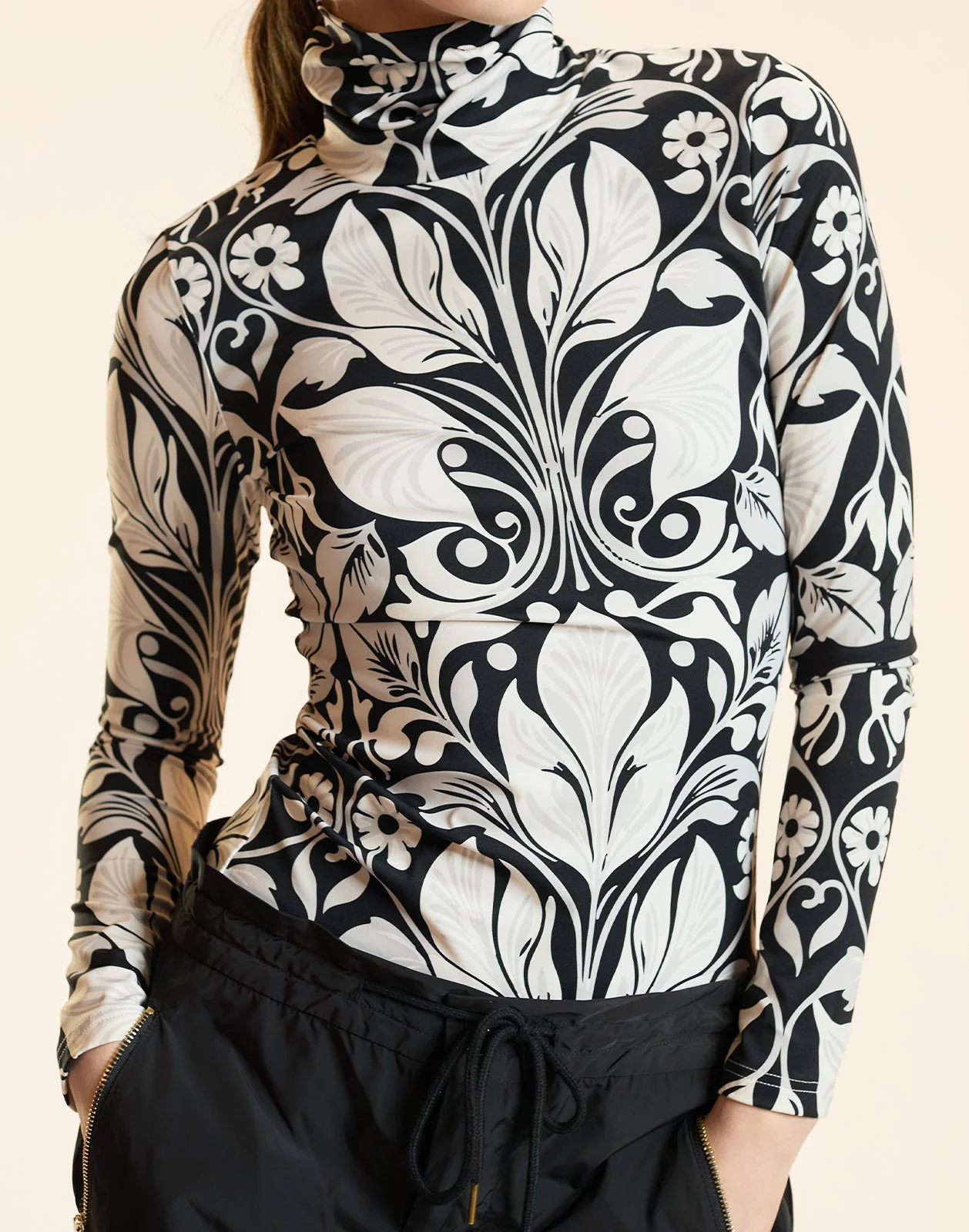 Cynthia Rowley The Perfect Layer Turtleneck Top - Black/White - Image 3