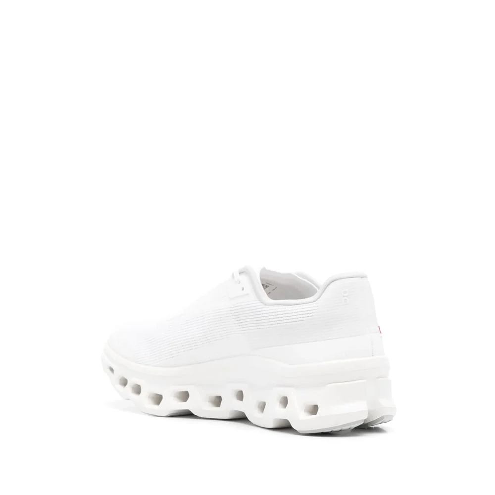 ON Running Sneaker - White - Image 4