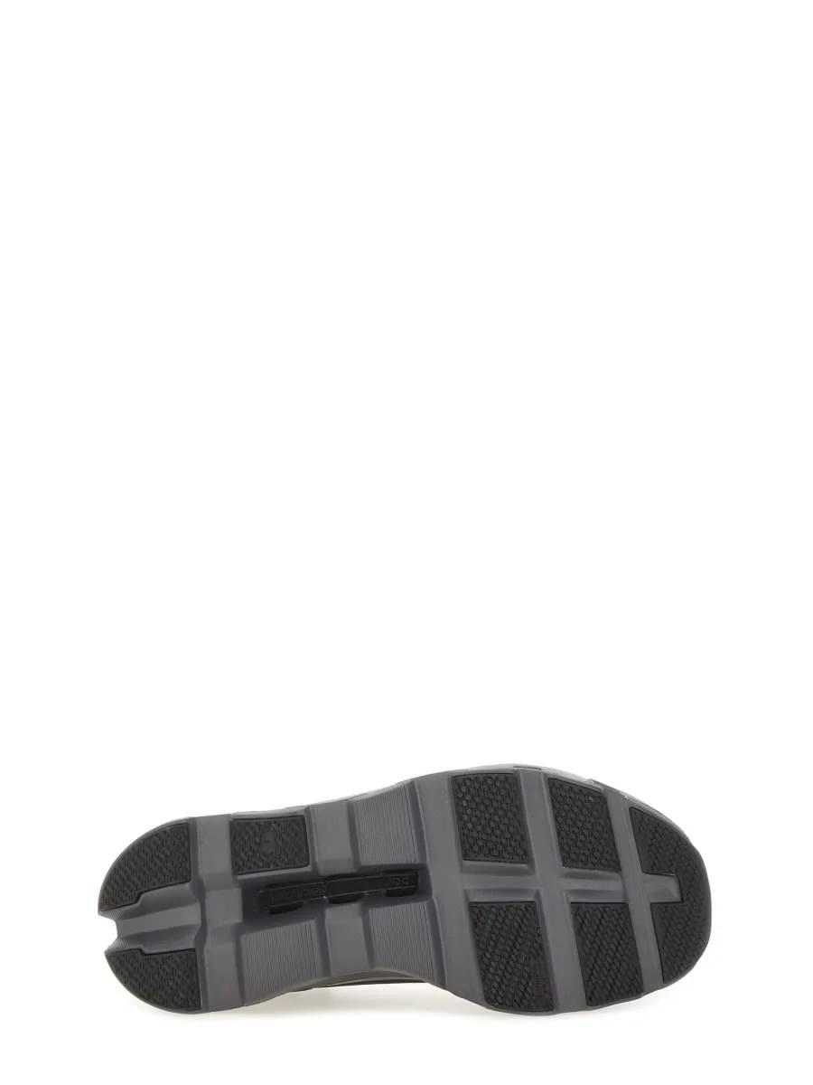 ON Running Cloudmonster Sneaker - Black - Image 5