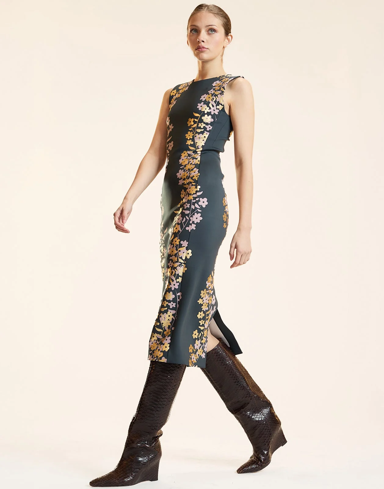 Cynthia Rowley Sleeveless Bonded Midi Dress - Black/Gold - Image 3