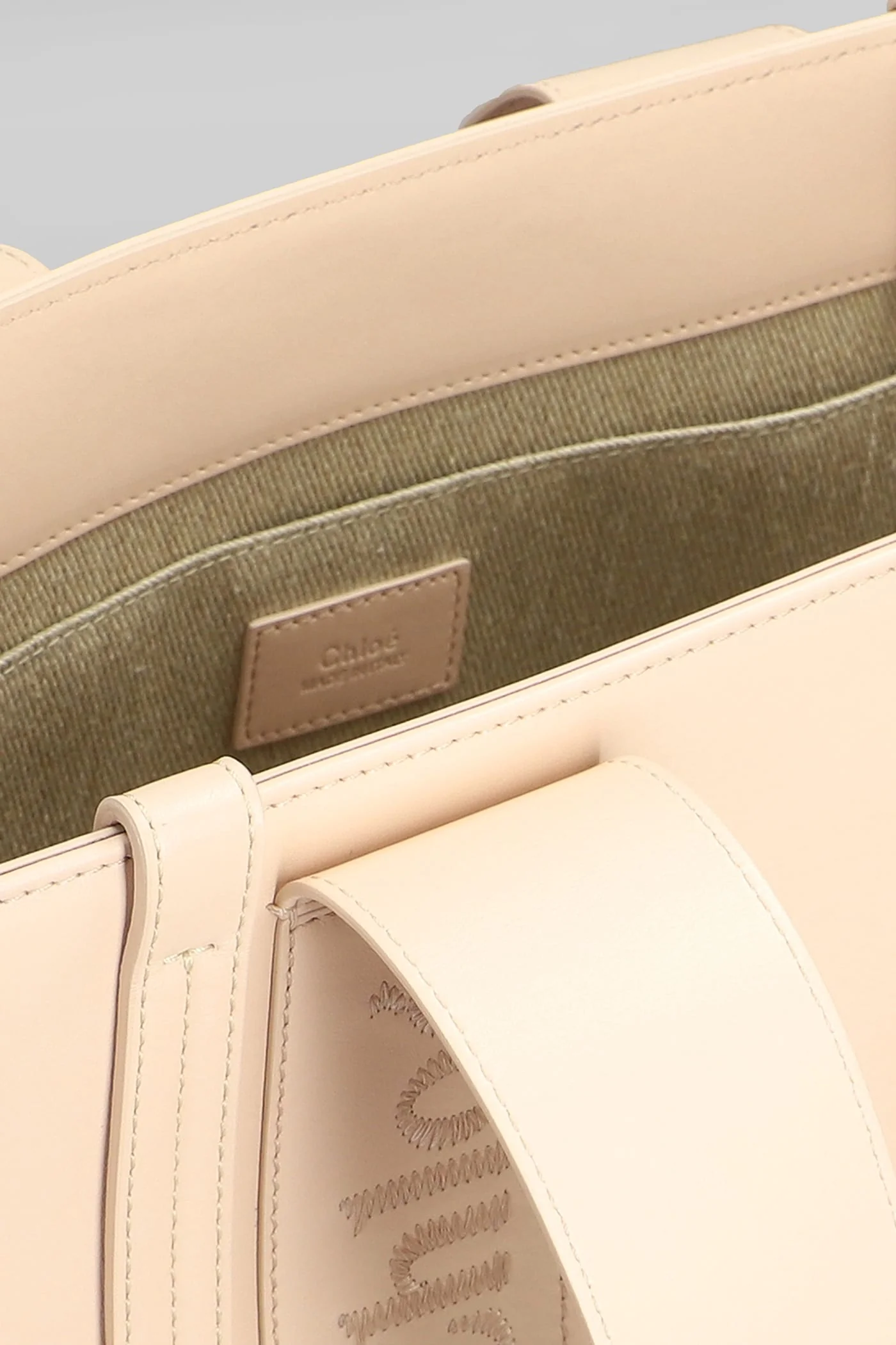 Chloé Woody Medium Leather Tote Bag - Rose-Pink - Image 4