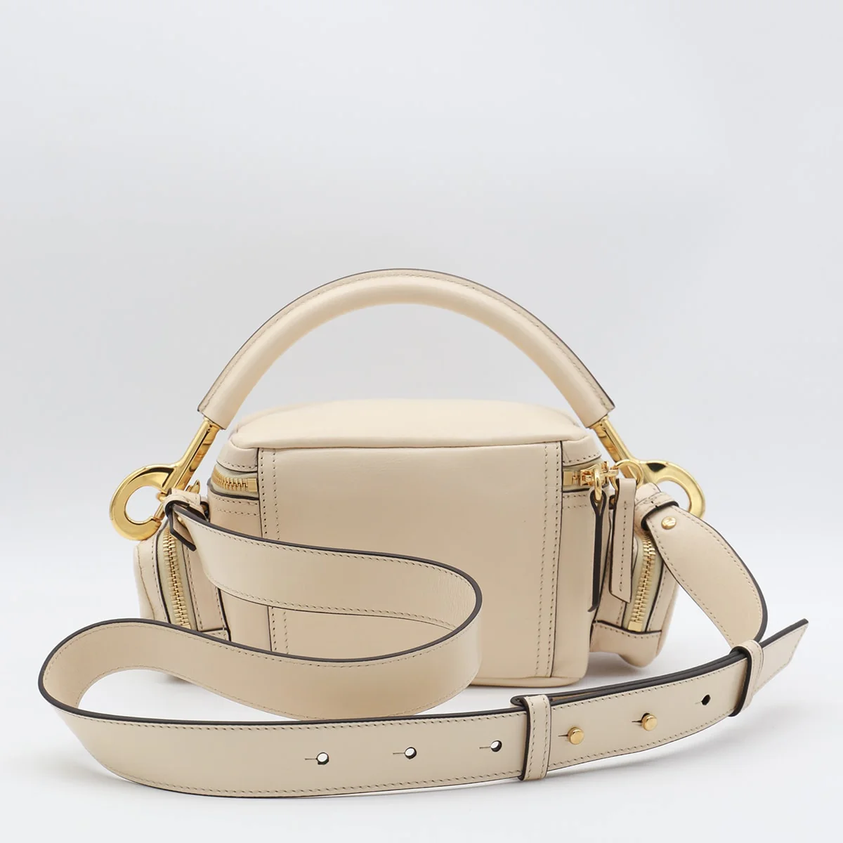 Chloé Beige Leather Camera Bag - Sweet Beige - Image 2