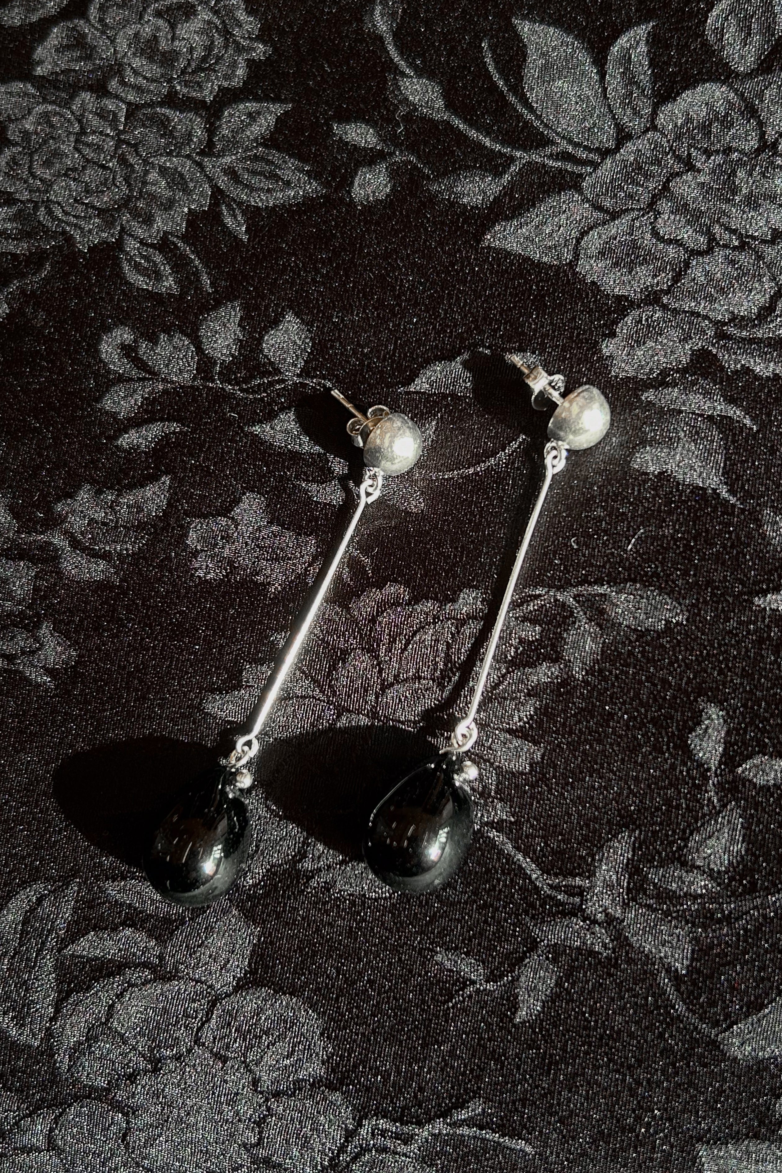 SISI JOIA Long Gota Earrings - Image 3
