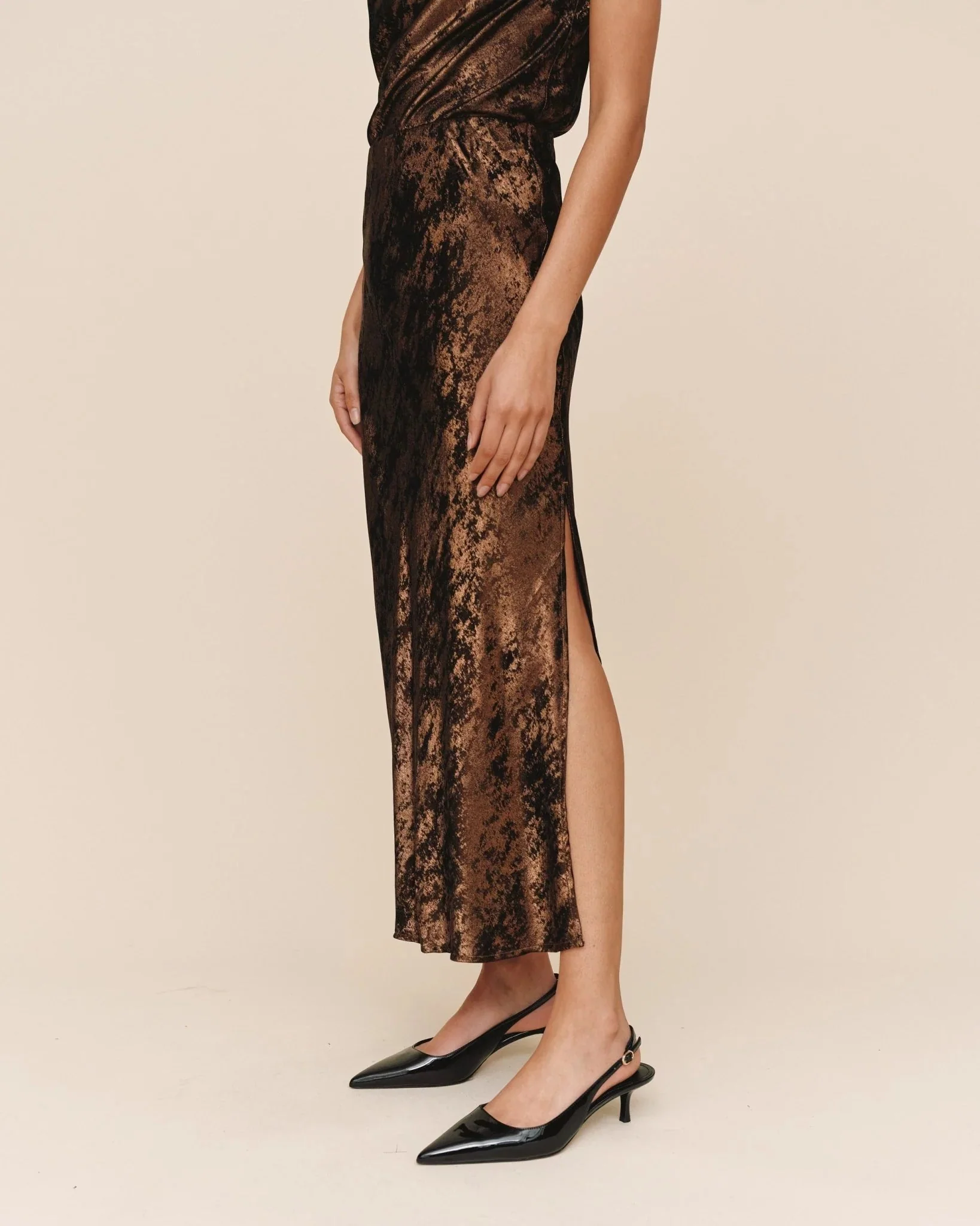 Bella Dahl Shimmer Bias Maxi Skirt - Image 2