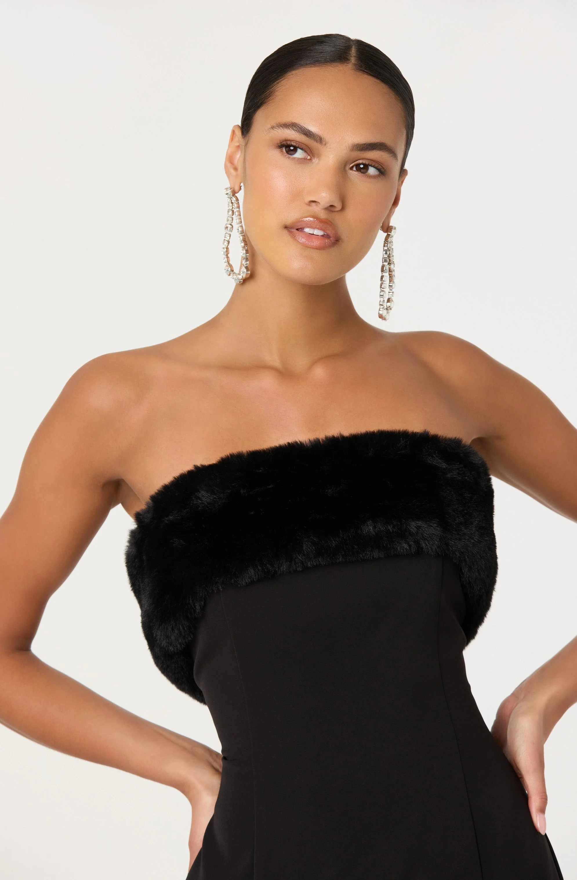 ASTR The Label Amya Strapless Faux Fur Dress - Image 3