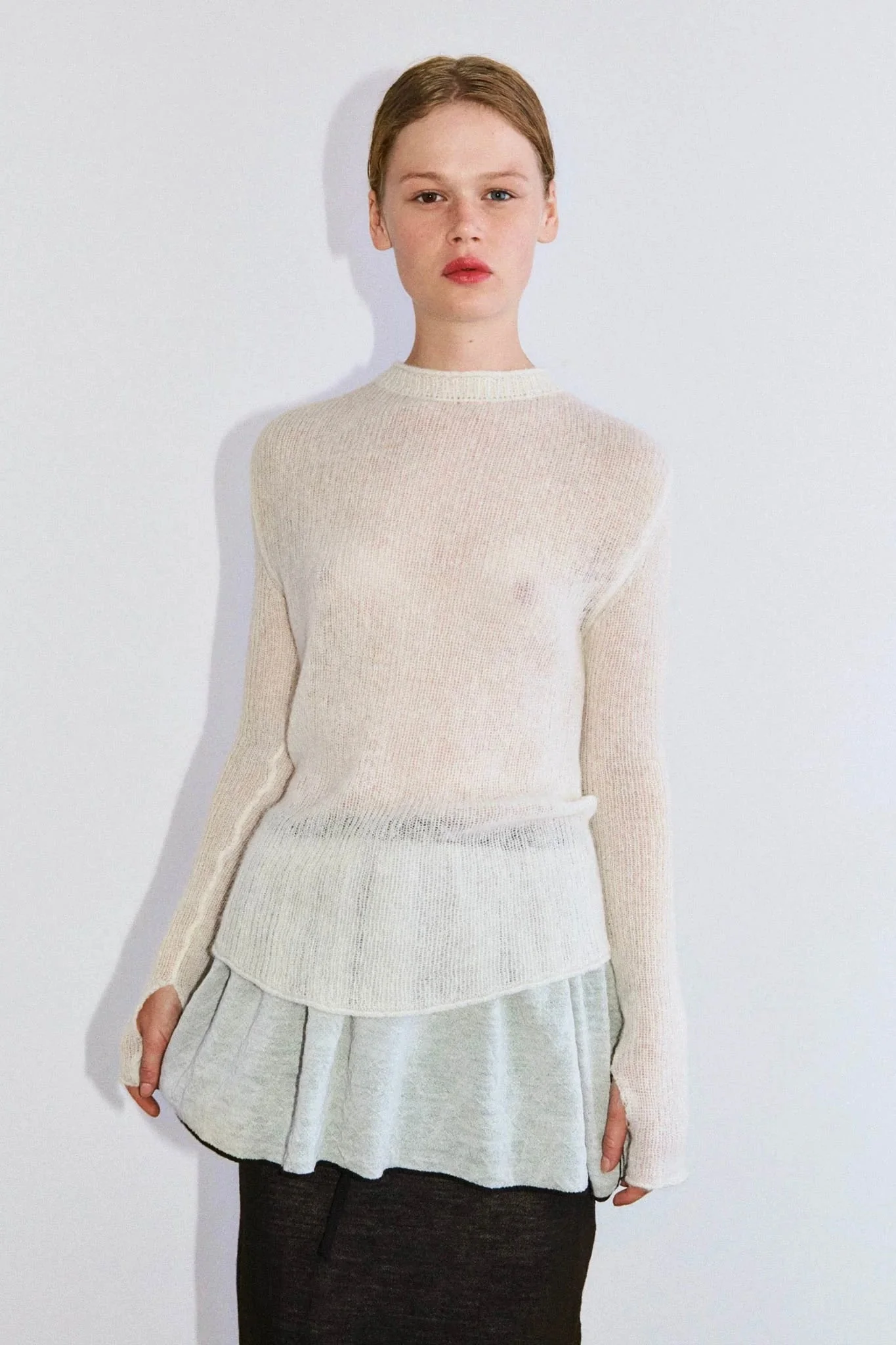 Rus Yubi Sweater - Image 3