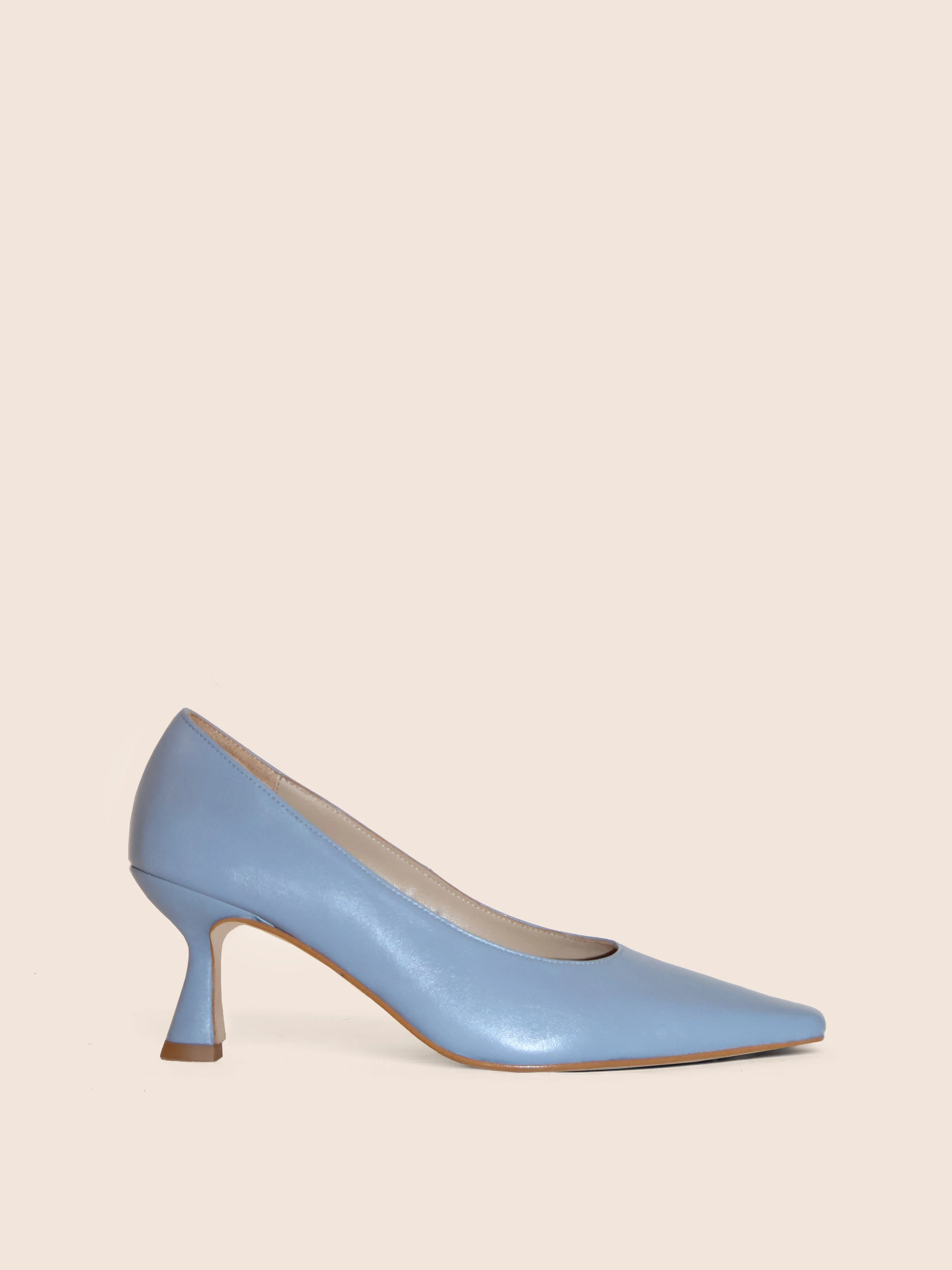 Maguire Navia Heel