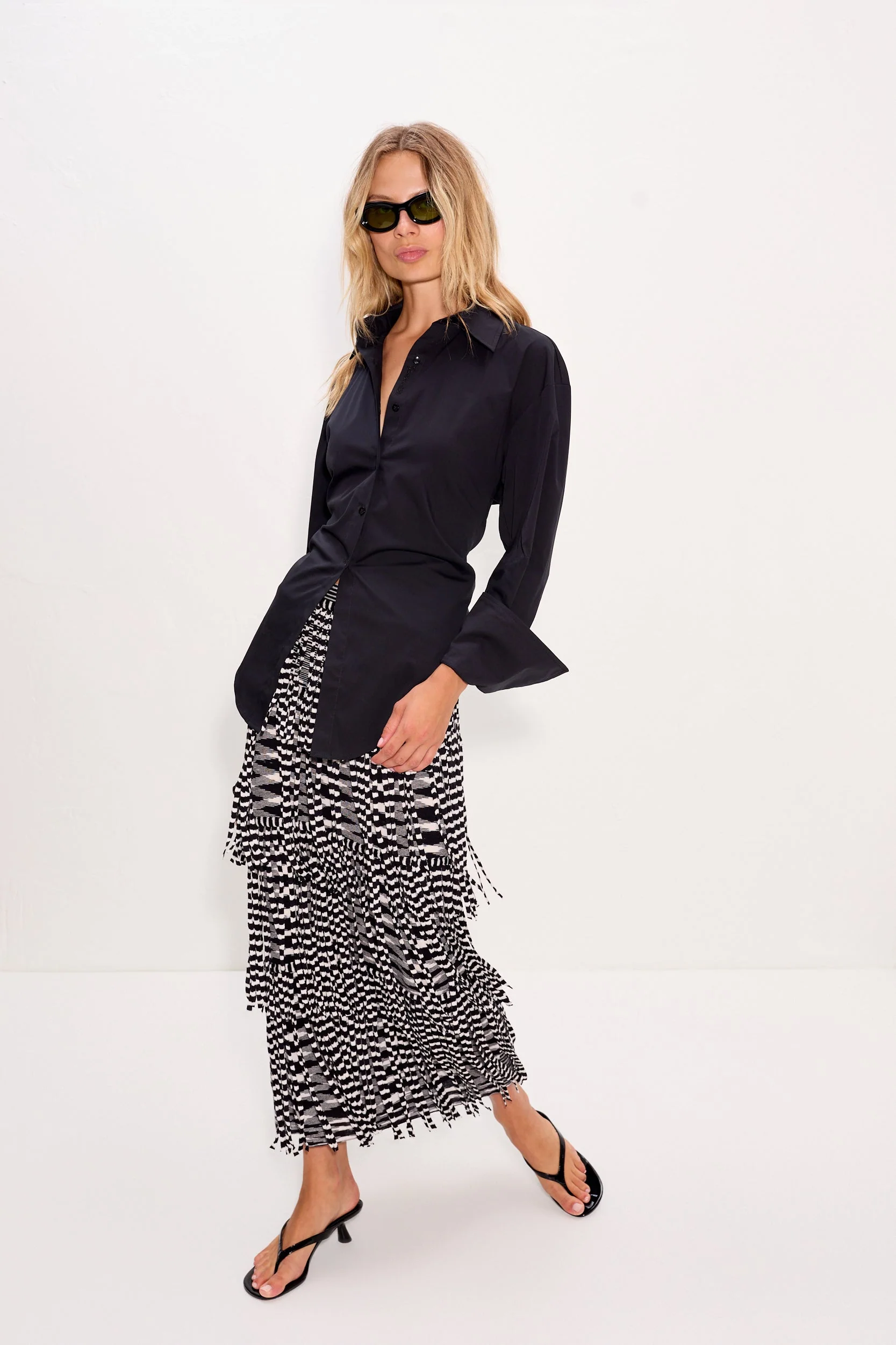 Simon Miller Za Za Knit Fringe Skirt - Black/White Space Dye - Image 7