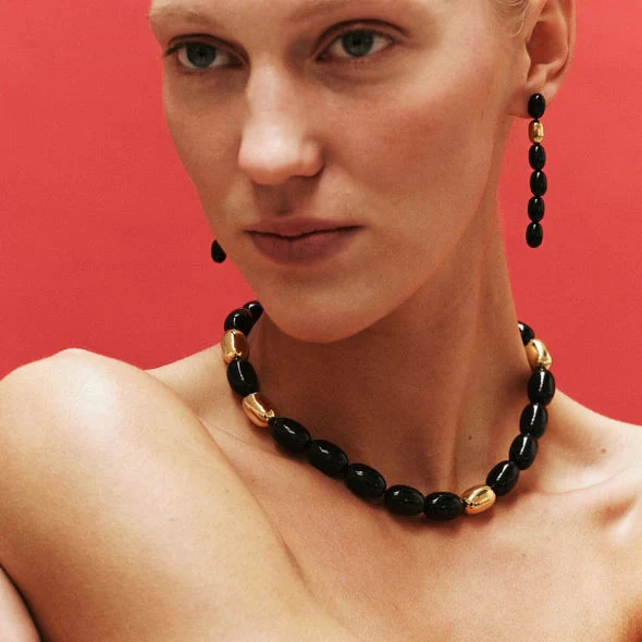 Heaven Mayhem Clementine Necklace - Black/Gold - Image 2