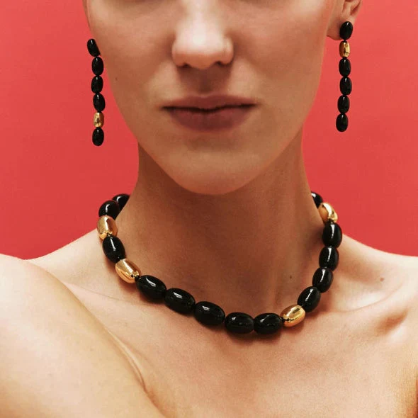 Heaven Mayhem Clementine Necklace - Black/Gold - Image 3