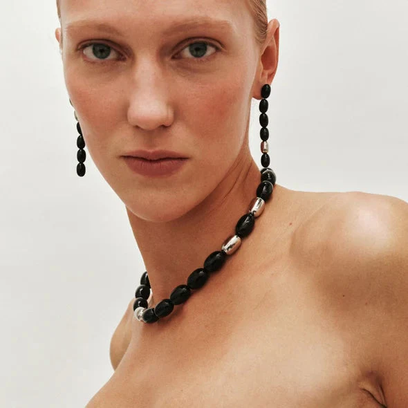 Heaven Mayhem Edith Earrings - Black/Silver - Image 3