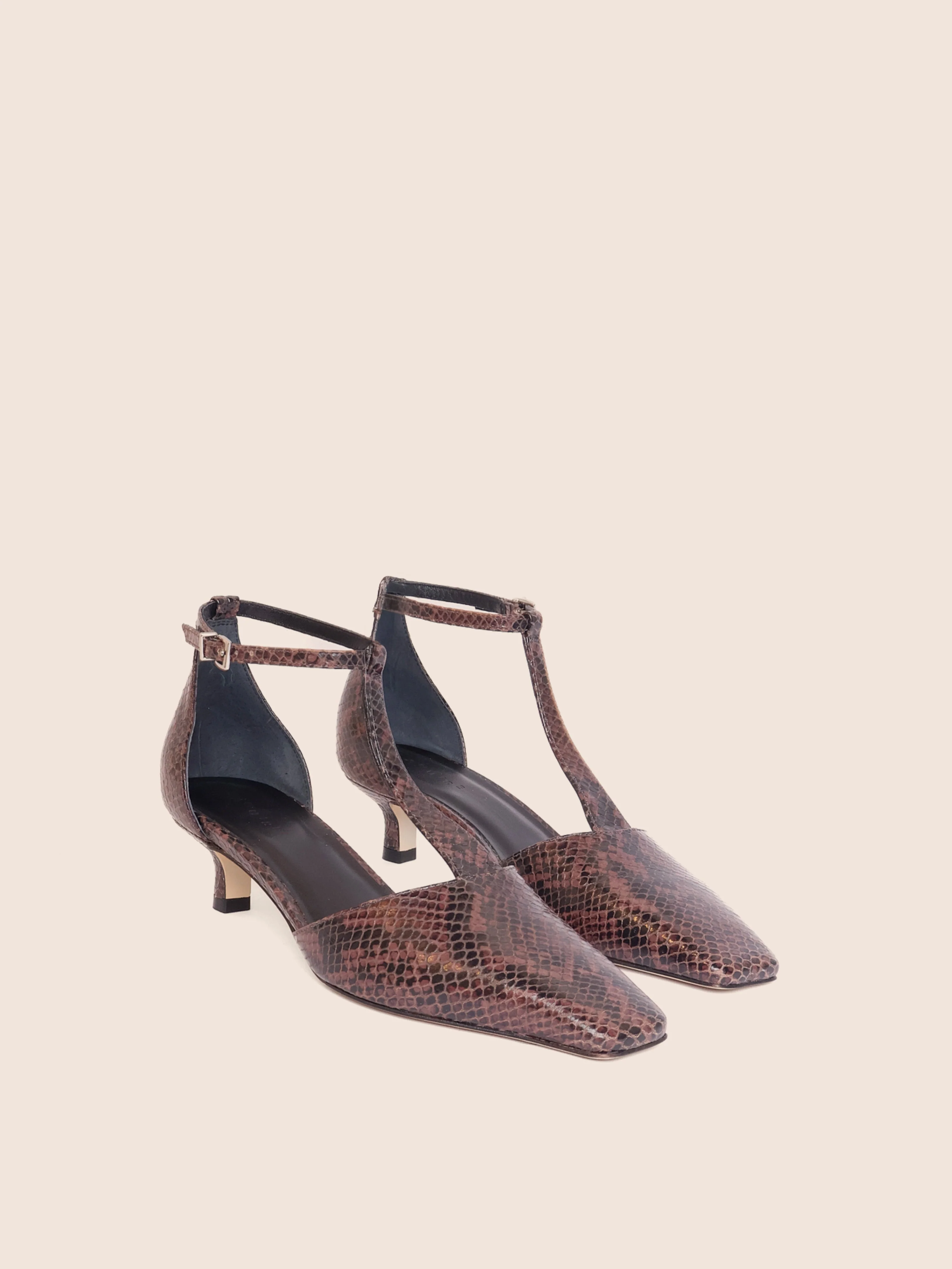 Maguire Almada Pump - Image 3