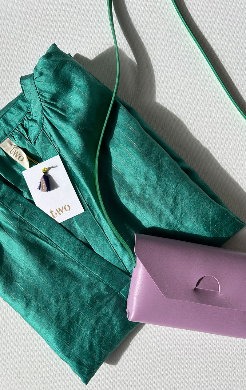 Archipel No. 23 L'Enveloppe Mini Bag - Lilac - Image 6