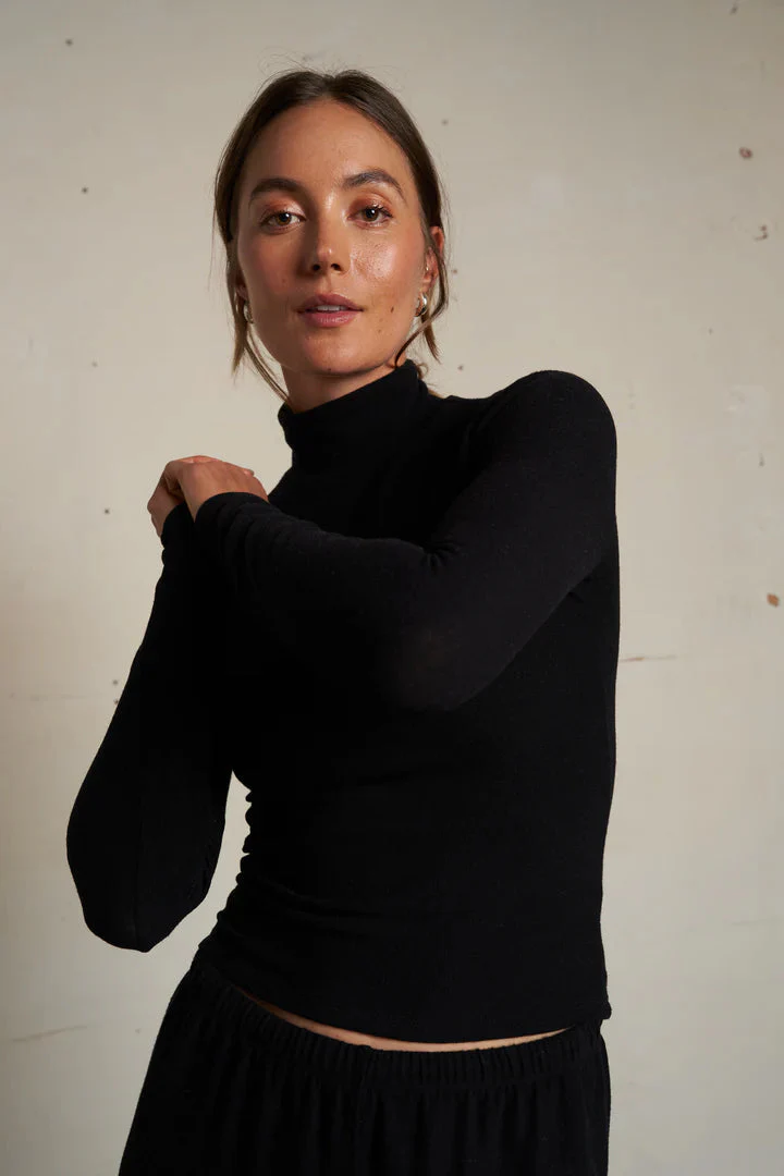 Marne Dana Turtleneck Top