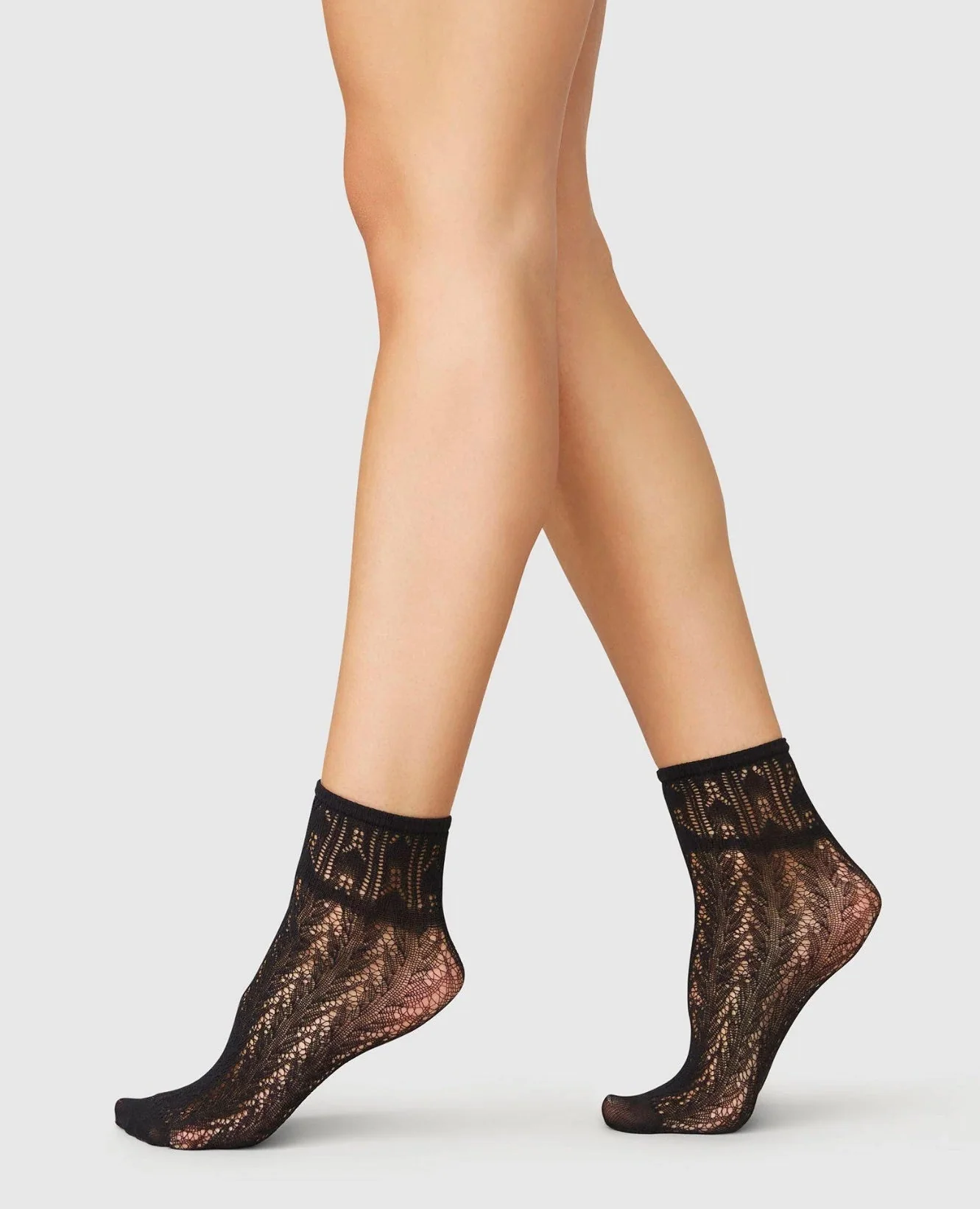 Swedish Stockings Erica Crochet Socks - Image 4