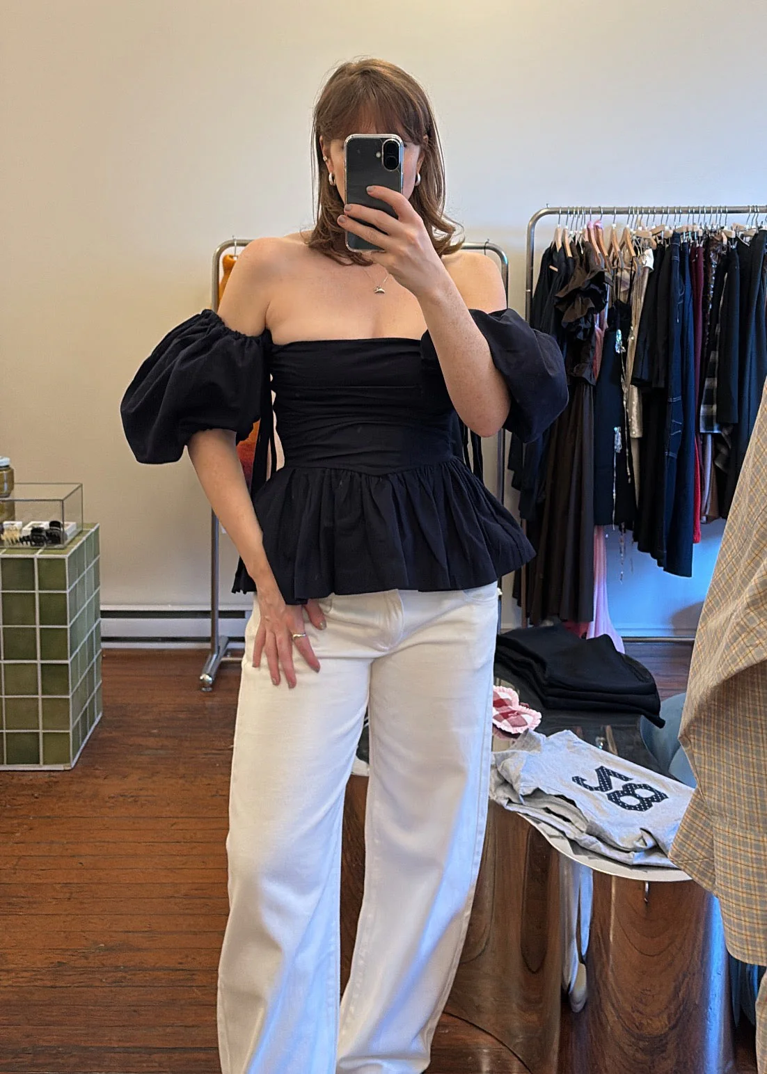 SIXXTA Jacinta Top with Removable Sleeves Top - Navy - Image 3