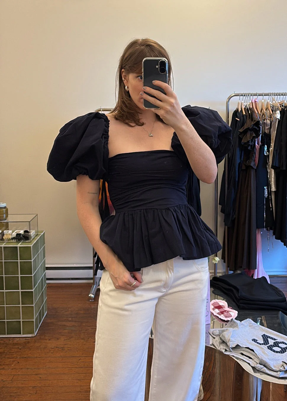 SIXXTA Jacinta Top with Removable Sleeves Top - Navy - Image 6