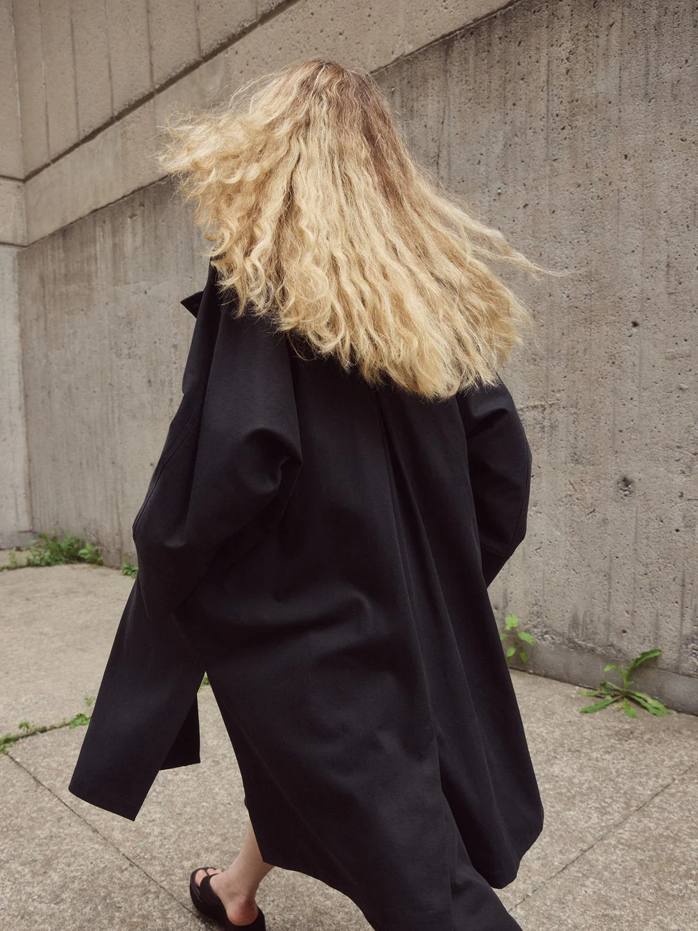 Eve Gravel Pope Jacket - Image 5