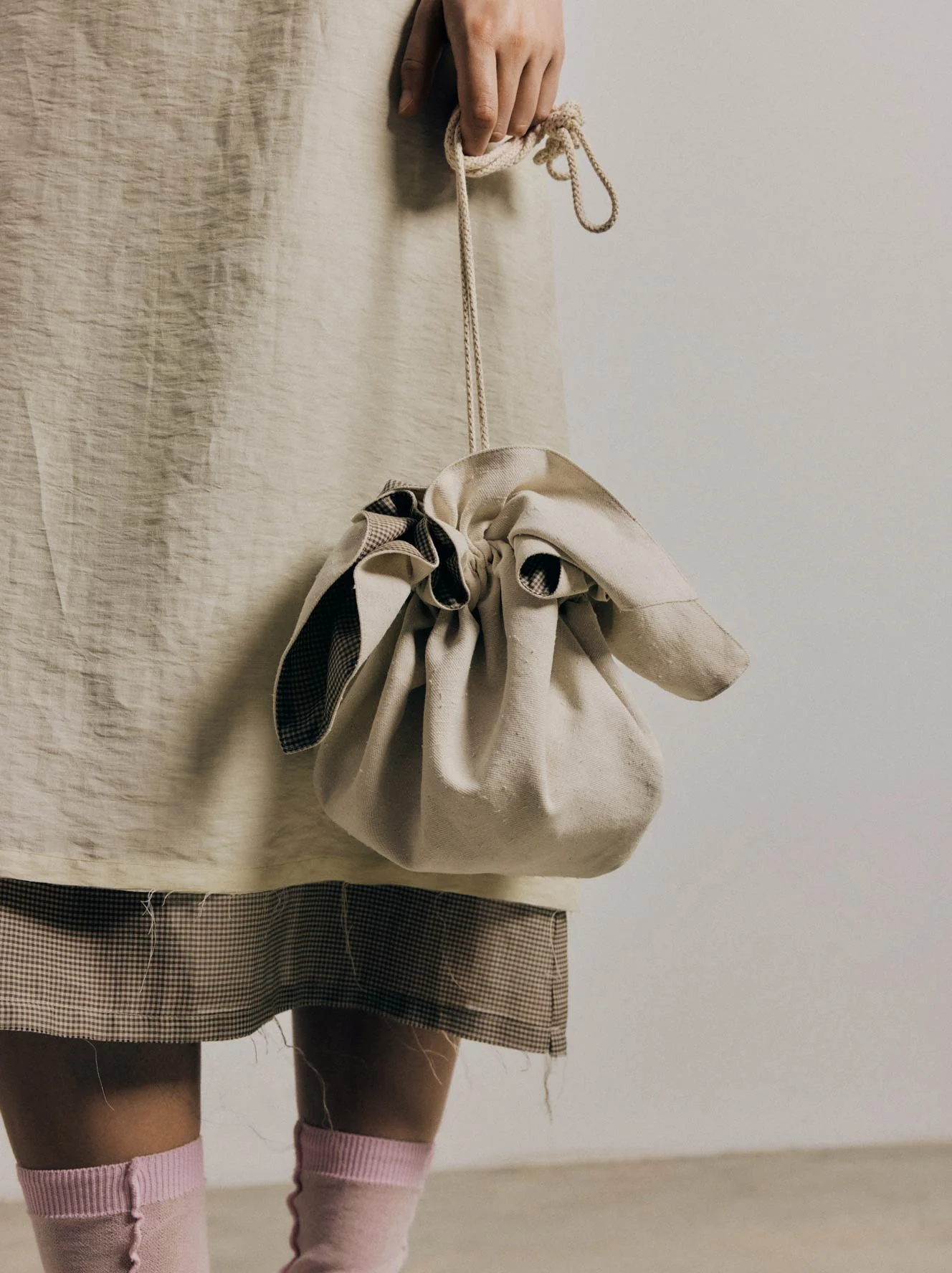 Rus Neru Bag - Chalk - Image 4