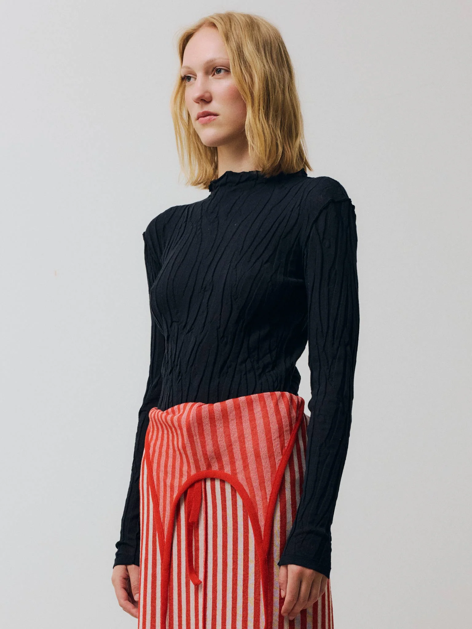 Rus Velo Sweater - Black - Image 6