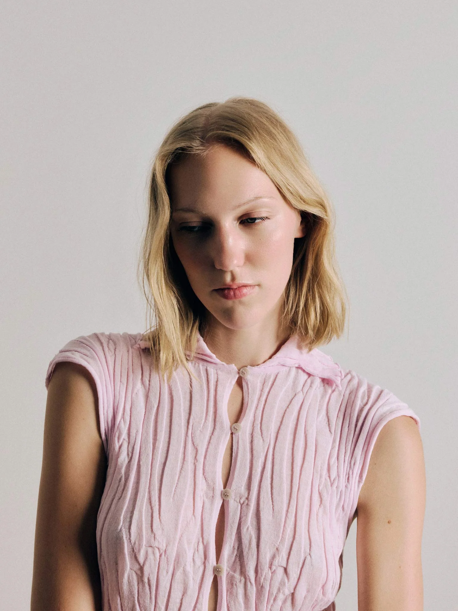 Rus Honkai Top - Pale Pink - Image 4