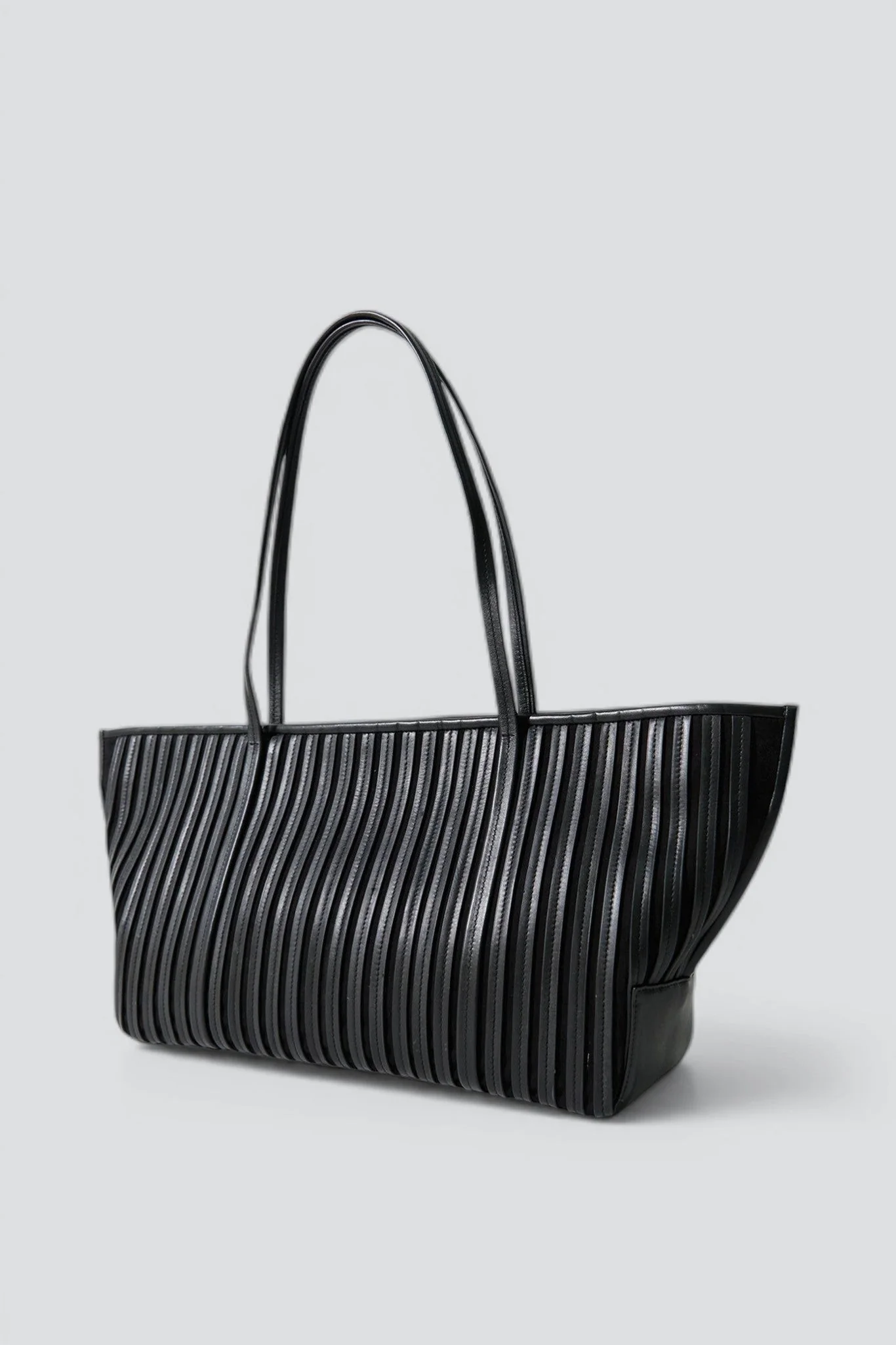 St. Agni Black Linea Stitch Bateau Tote Bag - Image 2