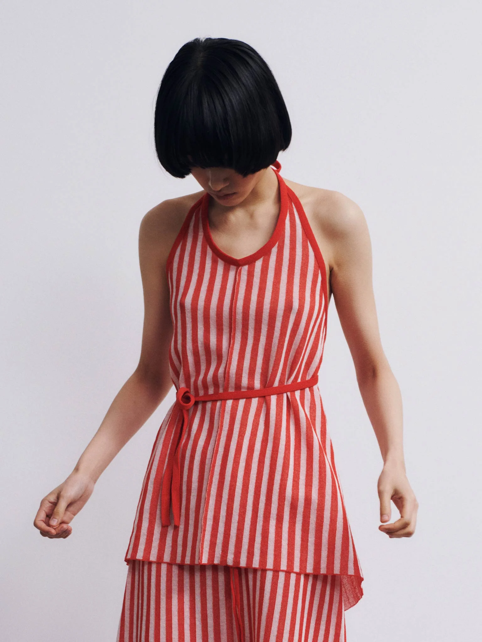 Rus Sakkaku Striped Apron Top - Tomate - Image 5