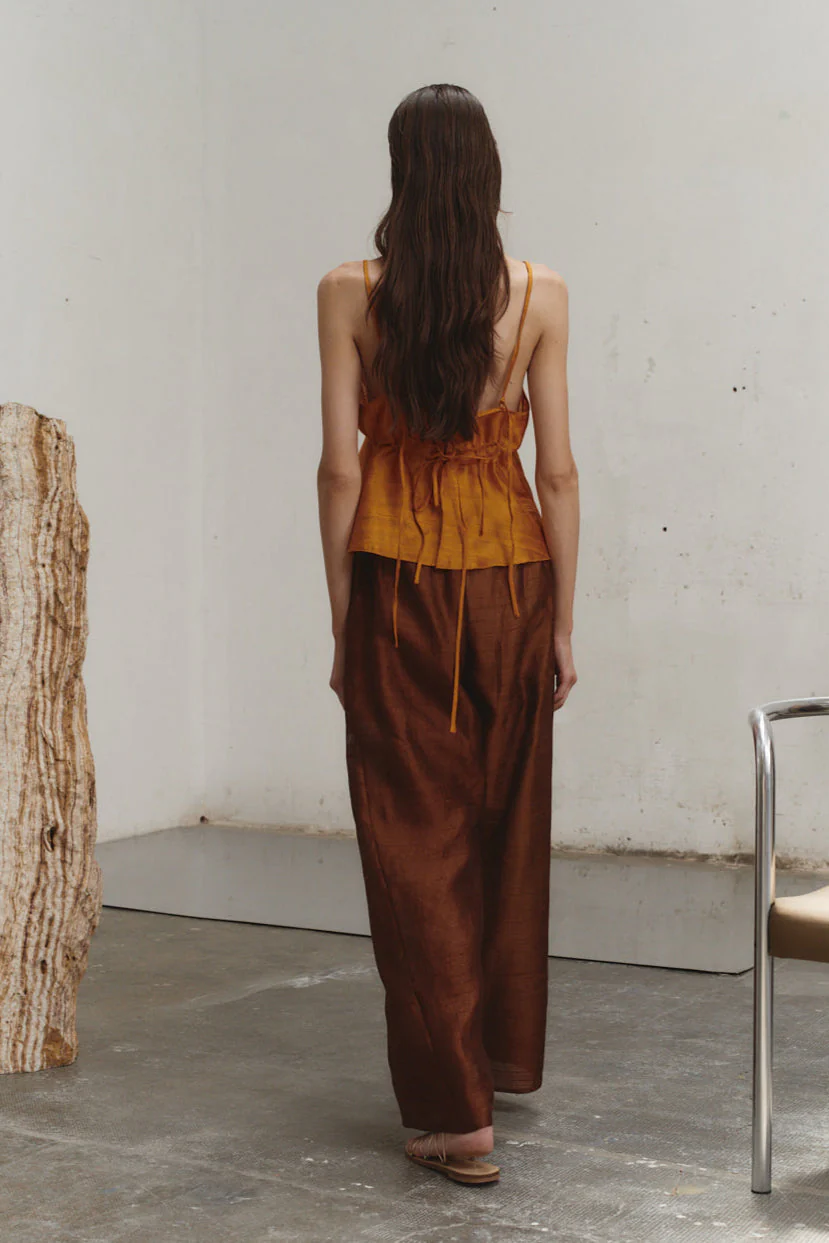 Datura Amber Dupion Scrunchie Top - Image 4