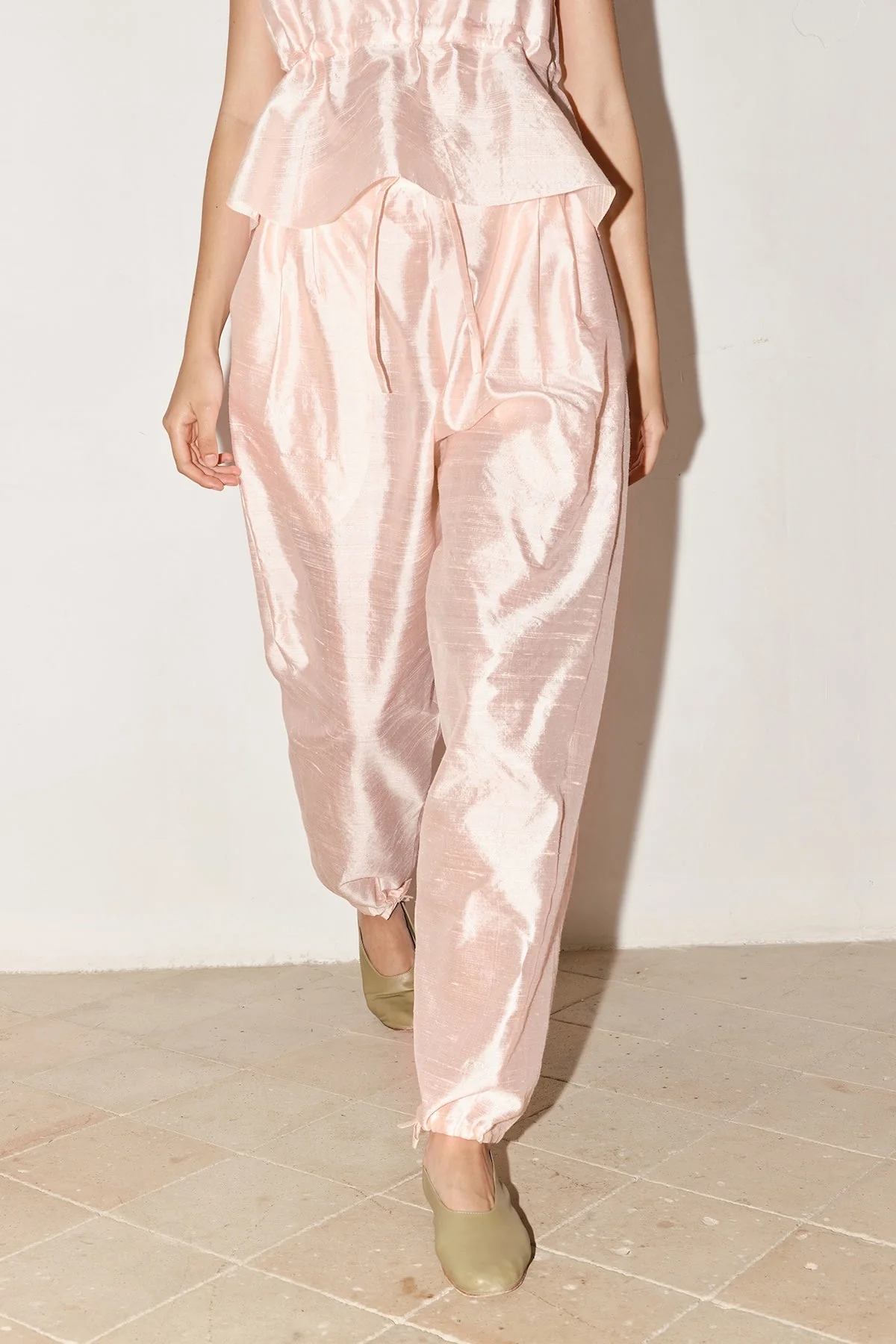 Datura Kendo Dupion Pants - Rose Quartz - Image 3