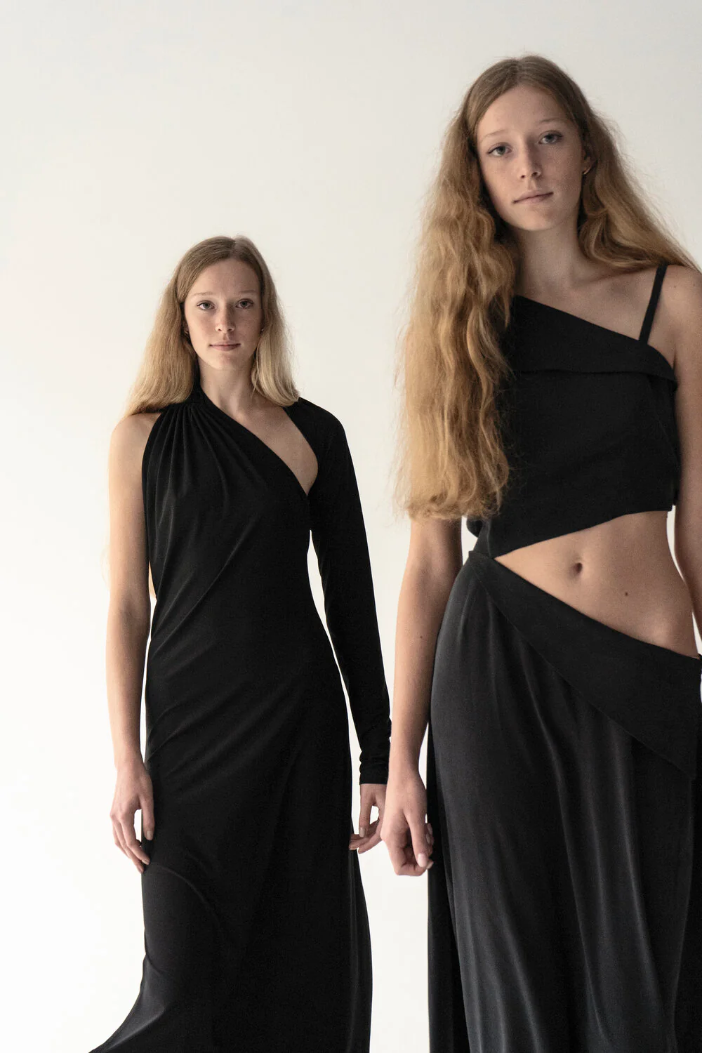 K M by L A N G E Chekhol Open Back Dress - Black - Image 9