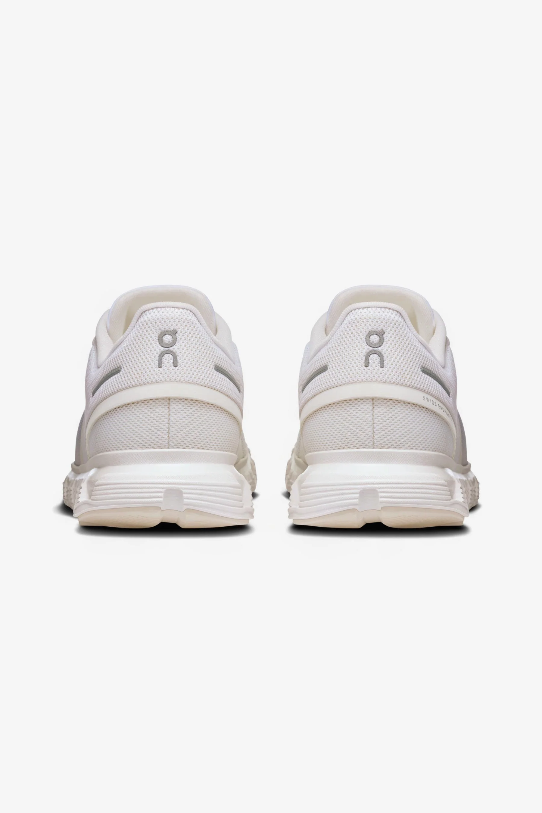 ON Running Cloud 6 Sneakers - Image 5