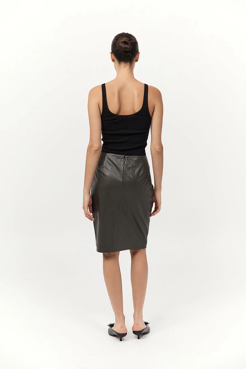 St. Agni Leather Pencil Skirt - Image 5