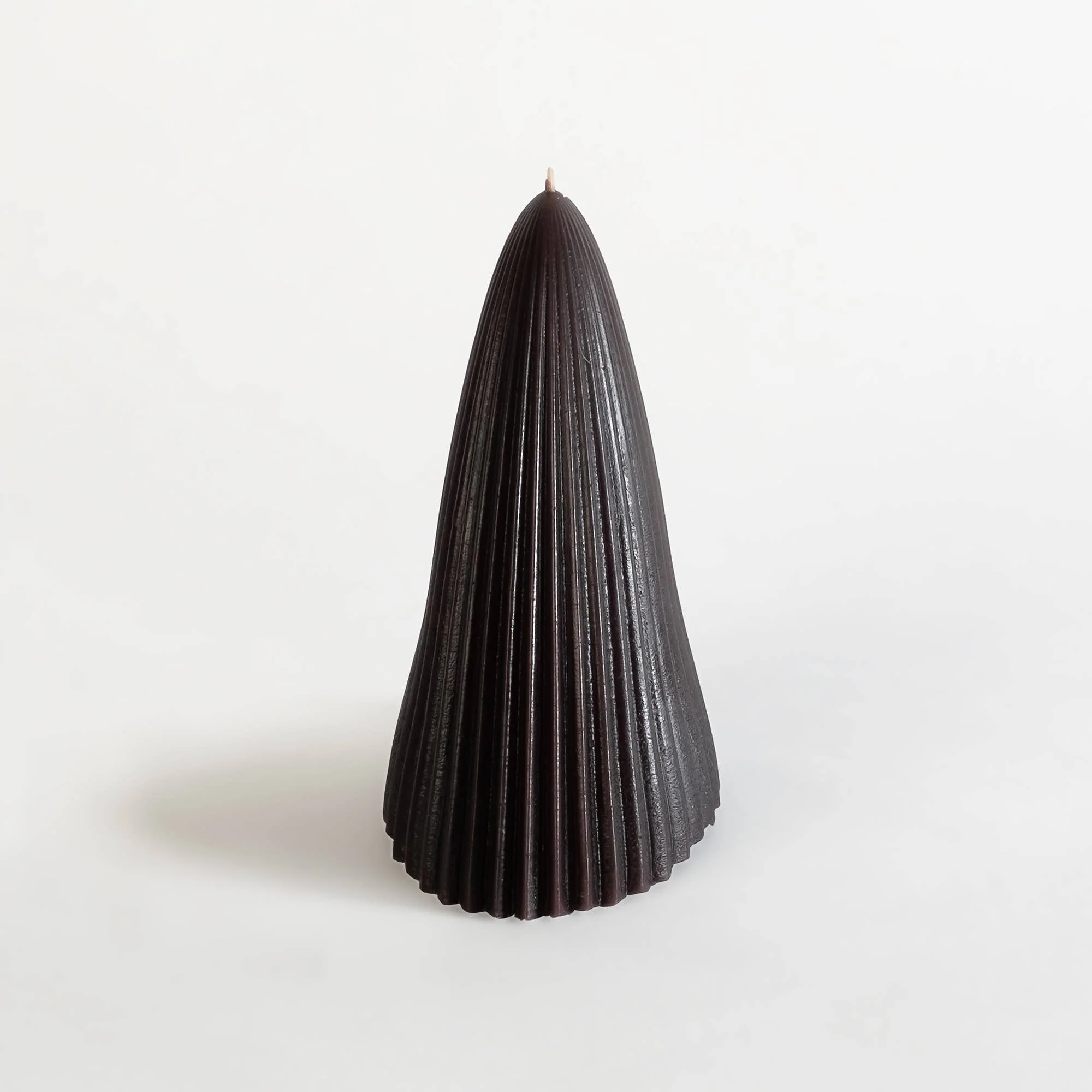 Ume Studio Tusk Beeswax Candle Small - Image 4