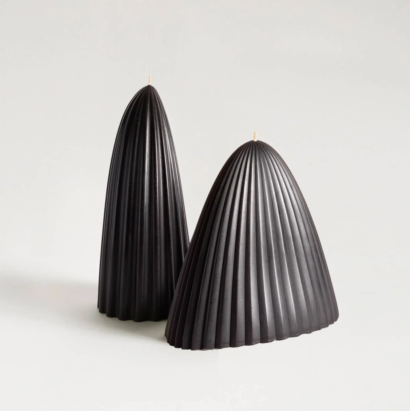 Ume Studio Tusk Beeswax Candle Small - Image 6